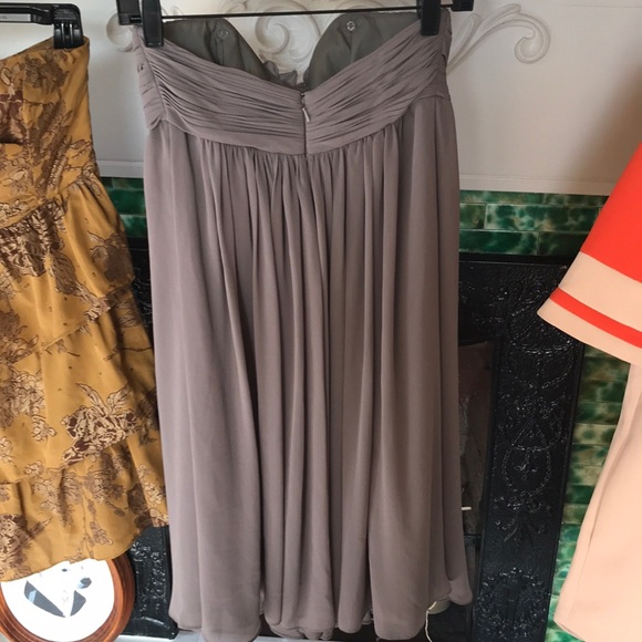 Grey strapless floaty dress by WTOO - Picture 3 of 3